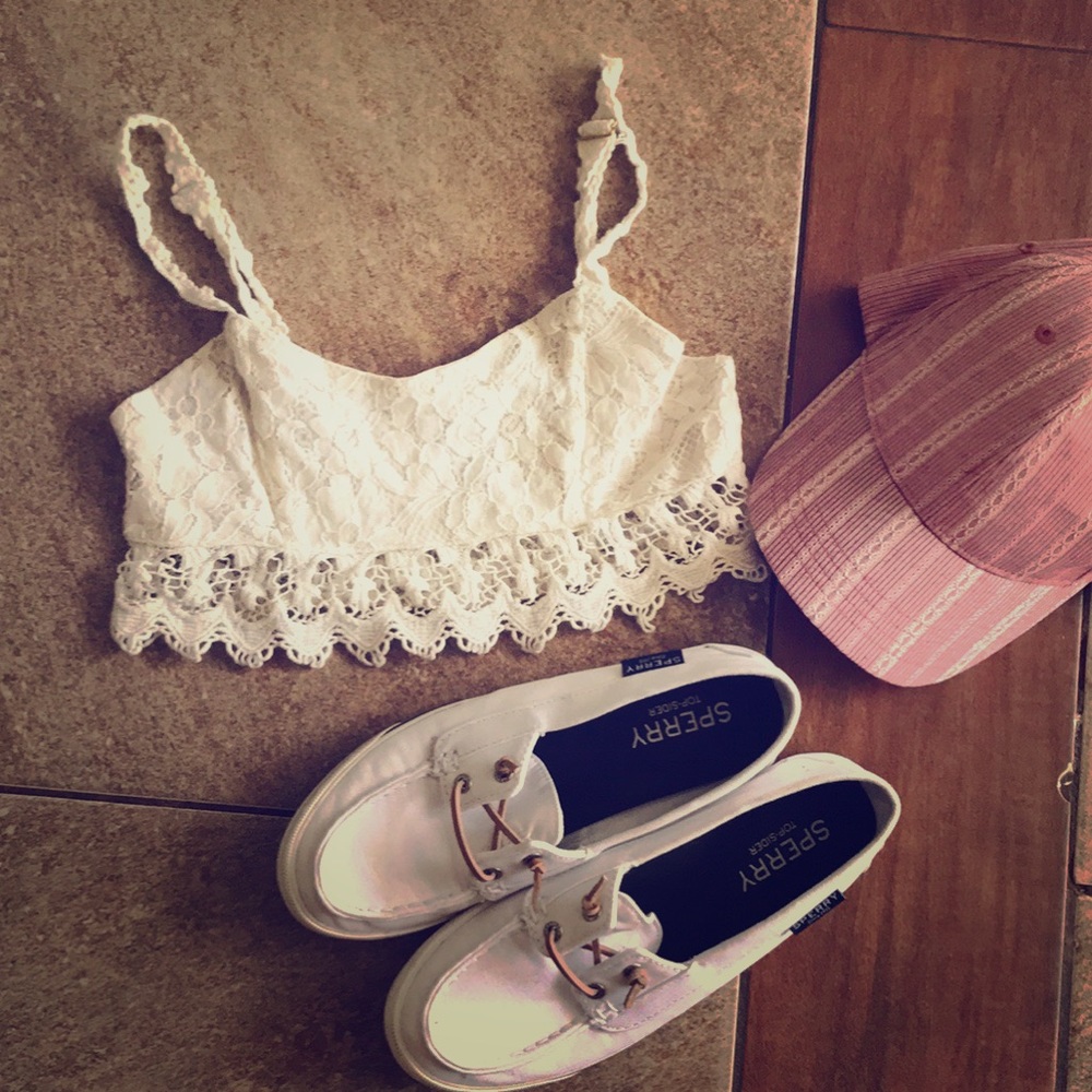 Rose colored boho hat